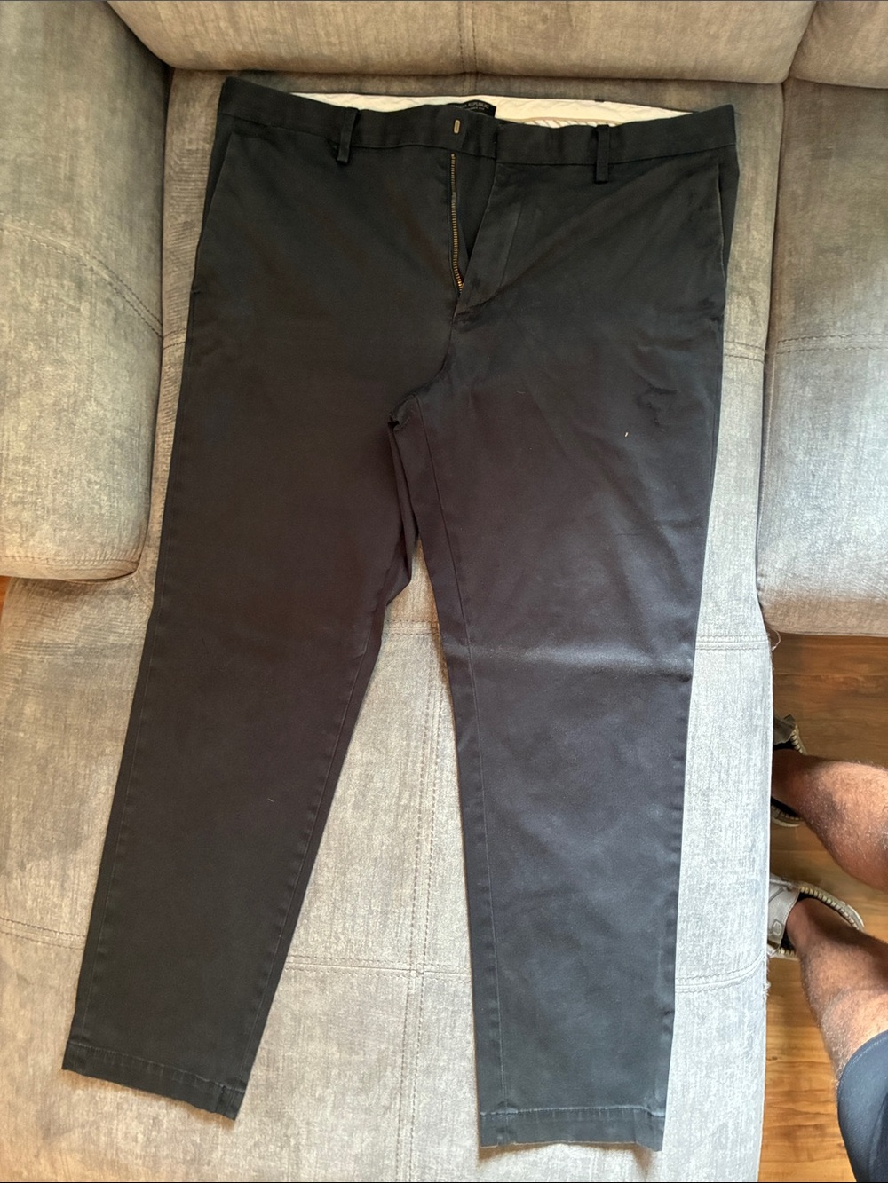 Banana Republic Men's Black Chino Pants - Fulton Skinny Fit